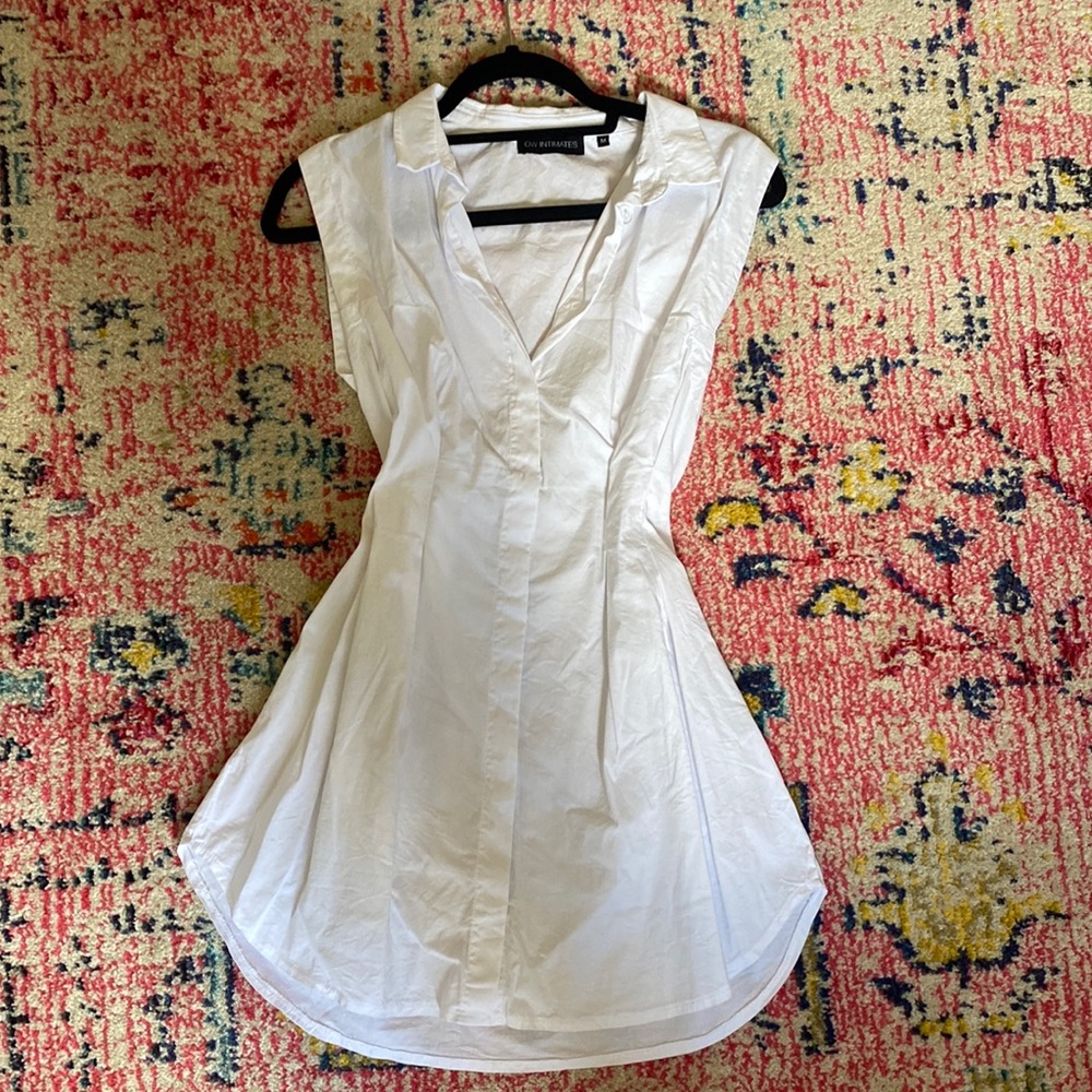 White dress excellent condition